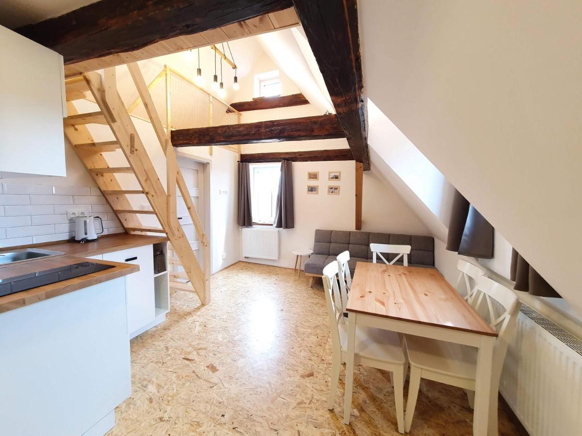 Apartmany U Muzea Horni Blatna Exterior photo